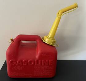 71-33624 Craftsman Sears 1.6 Gallon Plastic Vented Gas Can #33624 Made By Chilton Usa