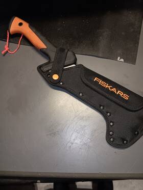 Fiskars 385061-1004 13 Inch Billhook Saw Brush Trimmer Machete Garden Clearing Tool And Sheath