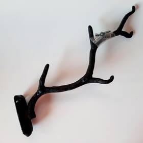 34-118 Gardeners Supply Company 12.5 Inch Cast Iron Tree Branch Hanger Holds Up To 15 Pounds Co 34-118 Gardeners Supply Company 12.5 Inch Cast Iron Tree Branch Hanger Holds Up To 15 Pounds Co