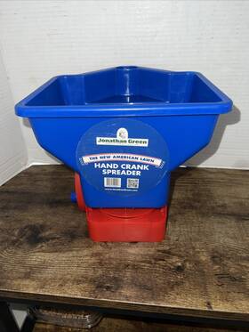 Jonathan Green 10947/10941 New American Lawn Hand Crank Spreader