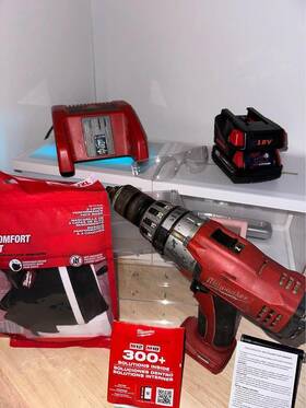 0824-20 Milwaukee 6869663 Vintage- 18v 1/2 Inch Cordless Hammer Drill New Battery Adapter