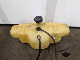 951-04395 Mtd Cub-cadet Troy-bilt Fuel Tank Rzt-s50