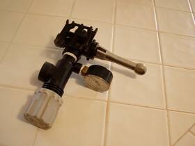 Spraying Systems Company 23120 3/4 Inch Relief Valve 6b Teejet Directovalve Fimco Gage