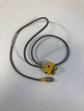 Turck 4715m Junction Cable U0163-15 Vb2-rs 4.4-1/2fkm 4