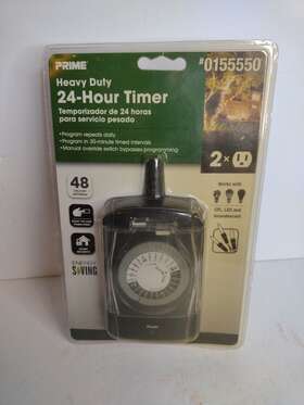 Uttno2411 Utilitech 15-amp 2-outlet Mechanical Residential Plug-in Lighting Timer