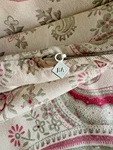 Eastern Accent Pillow Cover Paisley Floral 19.5" X 26" Very Good Condition. Fixed Price $20.00.