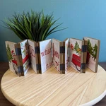Ganz Christmas Joyride Accordion Folding Decorative Panel With Cats & Dogs. Fixed Price $14.99.