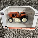 1:16 Speccast Allis Chalmers 620 Lawn & Garden Mower Tractor New!!. Fixed Price $76.99.