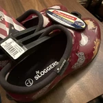 Sloggers Size 6 Womens Garden Shoe Red Barn Chicken Waterproof New Tags. Fixed Price $22.00.