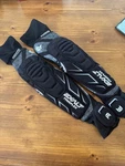 Exalt Paintball Freeflex Elbow Pads Medium No Rips. Fixed Price $30.00.