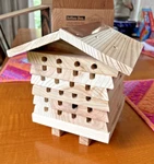 Wildlife World Ltd SBH1 Interactive Wooden House Pollinator Bee Home, List $40. Fixed Price $25.00.
