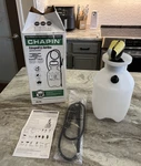 Chapin 1 GALLON/4L Lawn Garden Sprayer, Brand New In-box. Fixed Price $21.99.