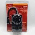 Outdoor Holiday Lights Decoration Mechanical Timer Home Accents #640 011. Fixed Price $14.99.