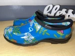 Principle Plastics Sloggers Women's Shoe Garden Blue Print Size 10. Fixed Price $19.99.