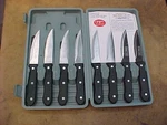 Set Of 8 Slitzer Knives New Open Box With Original Case Steak. Fixed Price $19.99.