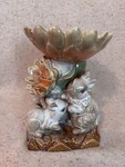 Tii Collections Ceramic Flower D3454 Bird Feeder With Bunnies. Fixed Price $15.95.