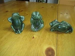 Vtg Frog Trio,forest Green Glazed Pottery Figurines,made Brazil,planter Dec. Fixed Price $8.75.