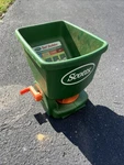 Scotts Easy Green Hand Held Spreader Seed Fertilizer Grass Plant Salt 71030 Lawn. Fixed Price $18.99.