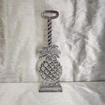 Vintage Virginia Metalcrafters 15 Cast Iron Pineapple Doorstop Made Usa. Fixed Price $65.00.