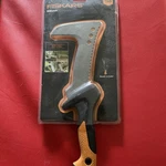 Fiskars 13" Billhook Brush Trimmer 8506 New (E10). Fixed Price $20.00.