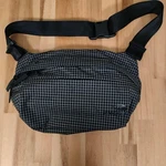 The North Face Glam Waist Bag Black NM82416R Lightweight 5L Used. Fixed Price $162.18.