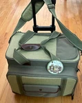 Picnic Ascot Deluxe Insulated Cooler On Wheels Service For 4. Fixed Price $159.95.