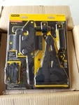 Stanley Hardware S802-553/V864 Gate Kit, (black) Includes (2) Hinges, (1)HANDLE.. Fixed Price $27.99.