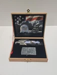 King Stone Collections American Eagle Legend Knife And Lighter Set. Fixed Price $16.14.