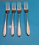 Oneida Seymour Pattern 4 Dinner FORKS,18/10 Stainless Steel. Fixed Price $34.09.