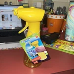 Discovery Kids Misting Fan Battery Operated - Yellow Beach Camp Walking 9 X3. Fixed Price $8.00.